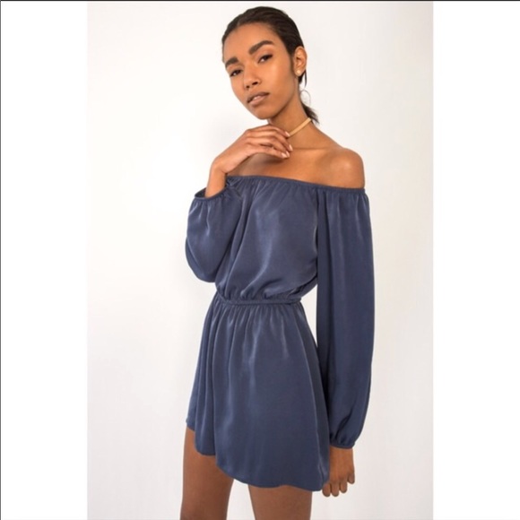 Off shoulder Romper - Picture 3 of 8